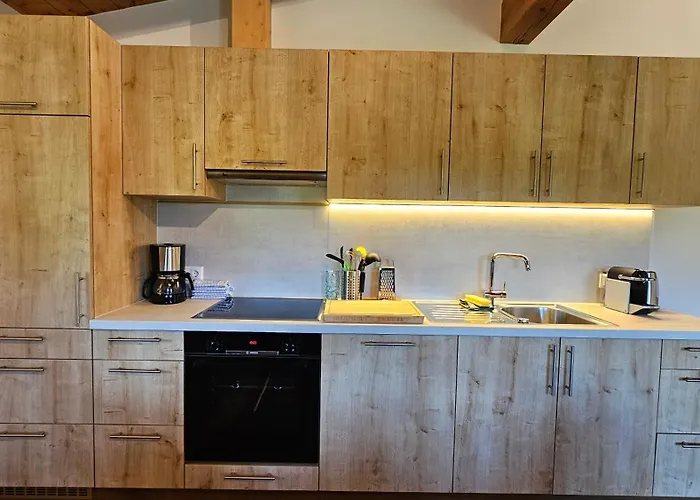 Absolute Active Margret