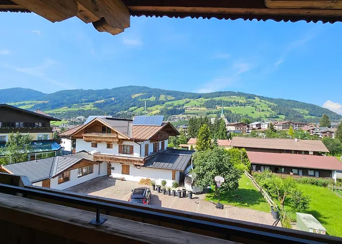 Absolute Active Margret Daire *